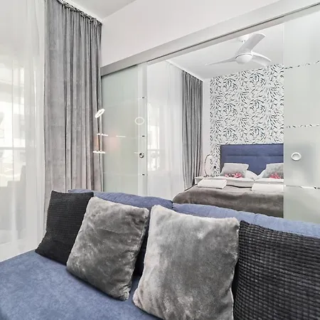 Modern Kosciuszki With Free Garage By Renters *
