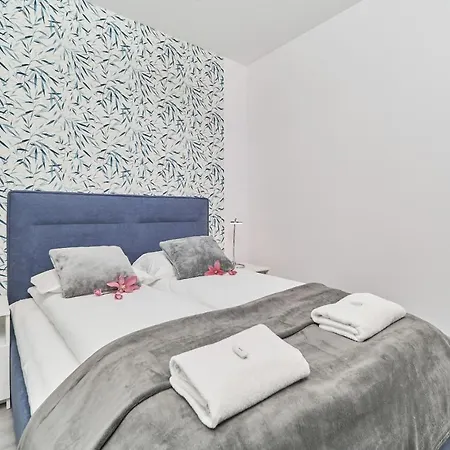 Modern Kosciuszki With Free Garage By Renters Apartmán