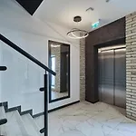 Modern Kosciuszki With Free Garage By Renters * Breslavia